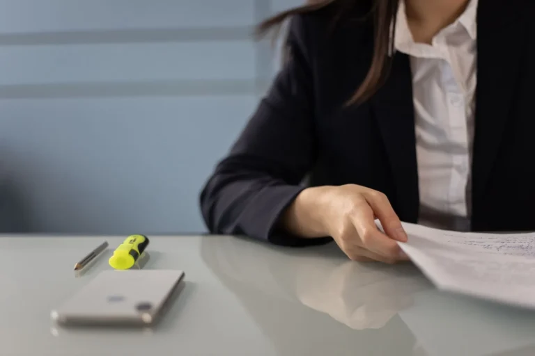Débloquer son épargne salariale par anticipation : les cas autorisés